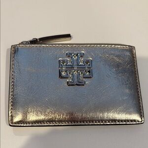 Tory Burch Britten Pale Gold Card Holder
